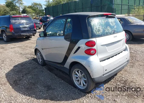 2008 Smart Fortwo Passion/Pure z USA, uszkodzony, nr VIN WMEEJ31X28K161094